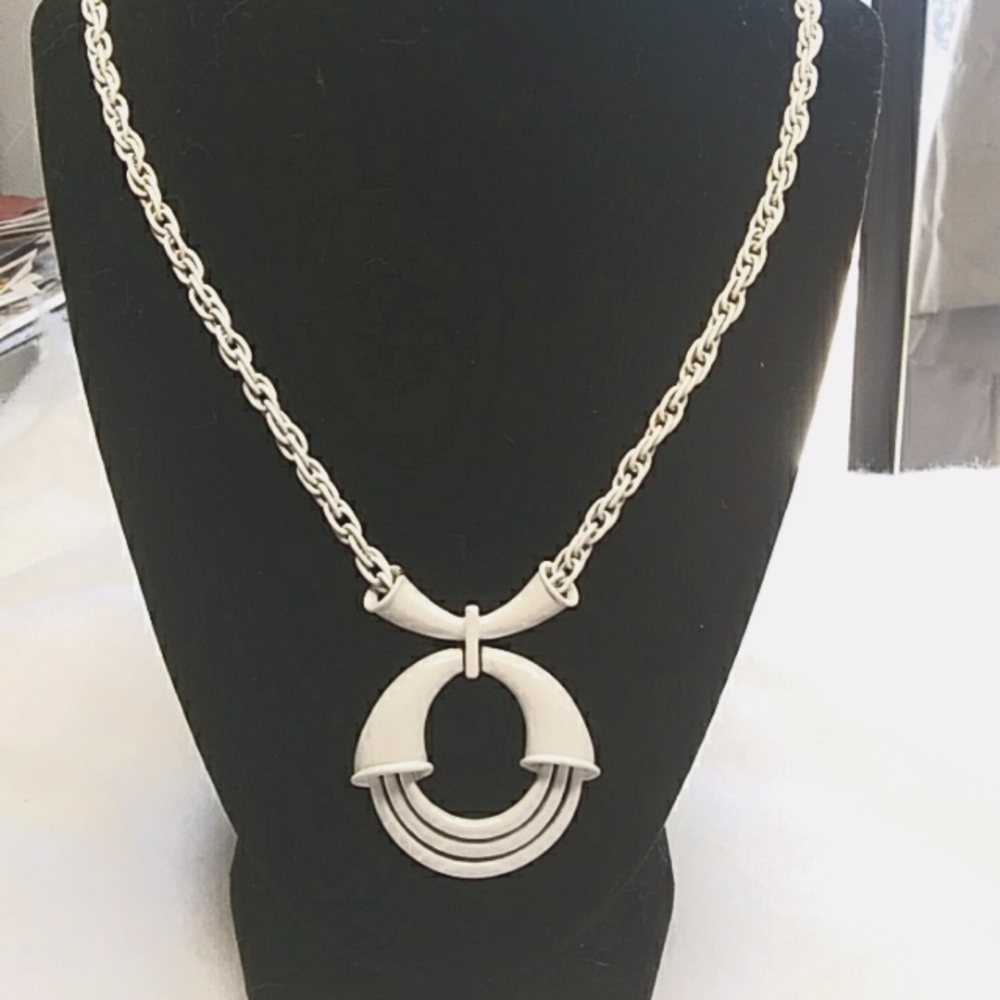 Trifari White Circular Pendant Necklace